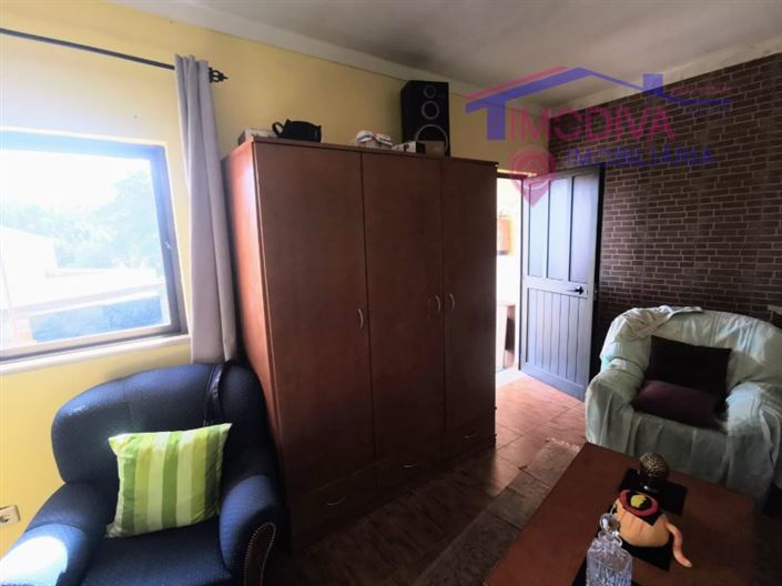 Image No.11-3 Bed House for sale