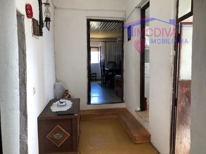 Image No.11-5 Bed House for sale