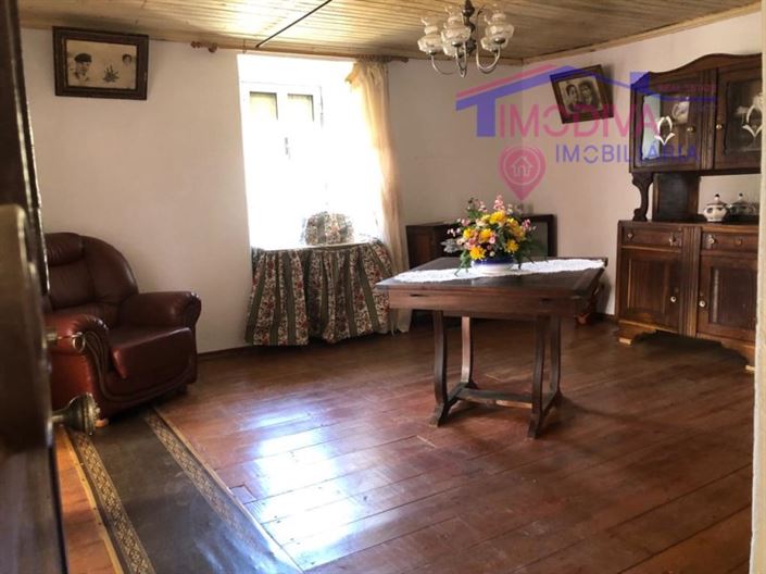 Image No.17-5 Bed House for sale