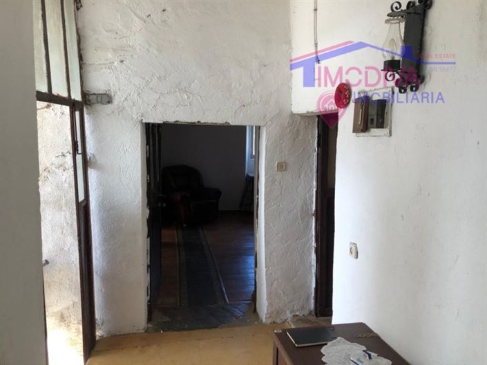 Image No.22-5 Bed House for sale