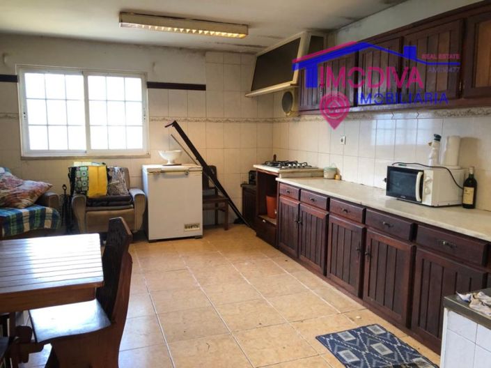 Image No.6-5 Bed House for sale