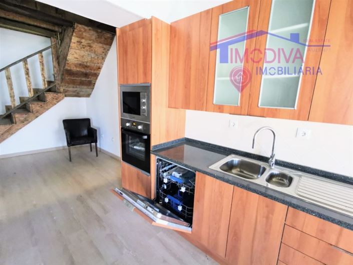 Image No.26-4 Bed House for sale