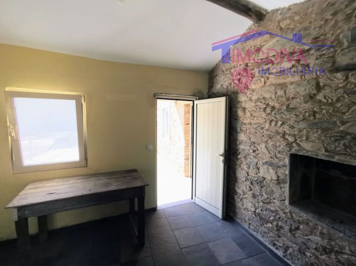 Image No.29-4 Bed House for sale