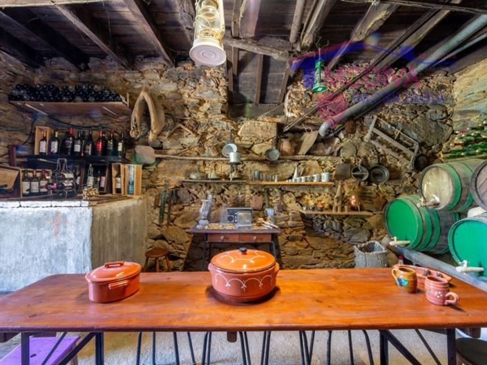 Image No.15-4 Bed House for sale