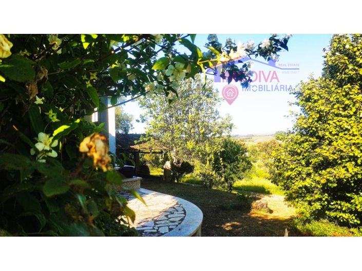 Image No.21-2 Bed Farmhouse for sale