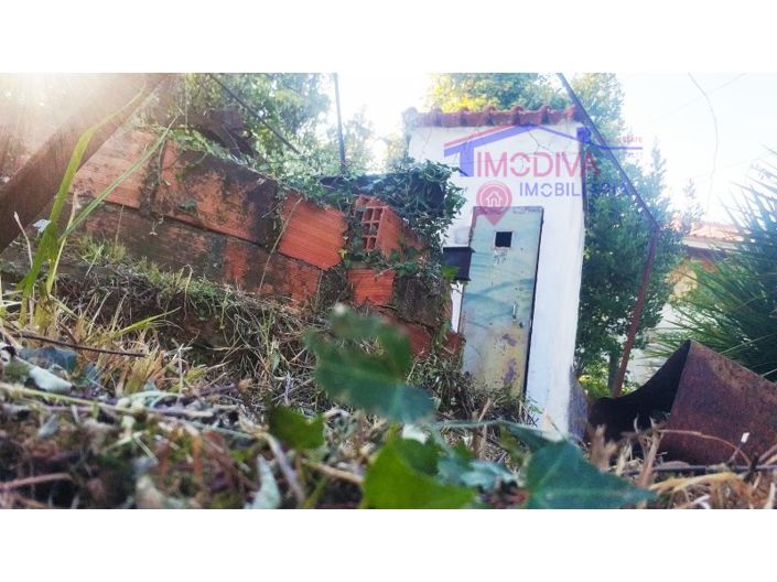 Image No.29-2 Bed Farmhouse for sale