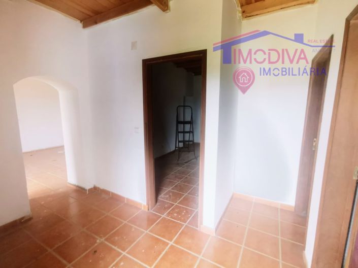 Image No.7-2 Bed Farmhouse for sale