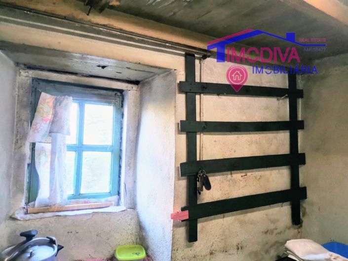 Image No.4-2 Bed House for sale