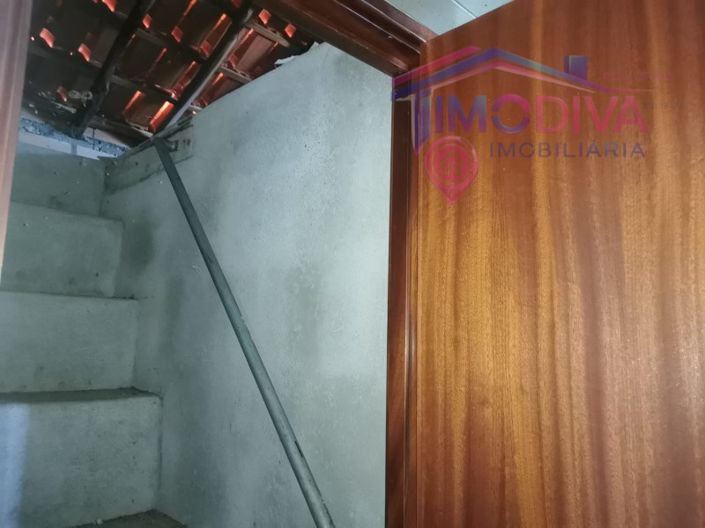 Image No.4-2 Bed House for sale