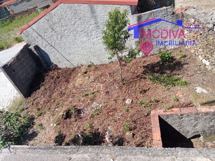 Image No.32-3 Bed Farmhouse for sale