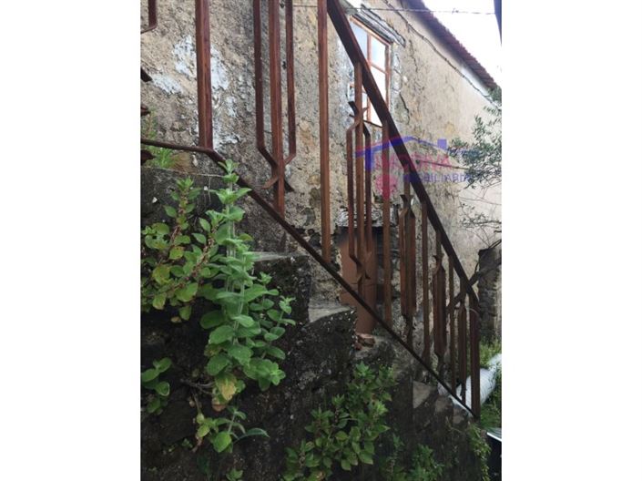 Image No.9-2 Bed House for sale