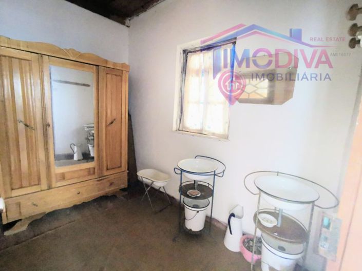 Image No.13-2 Bed House for sale