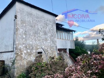 1 - Castanheira de Pêra, Maison