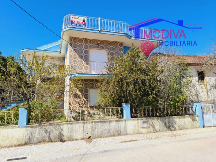 Image No.2-Maison de 5 chambres à vendre à Ansião