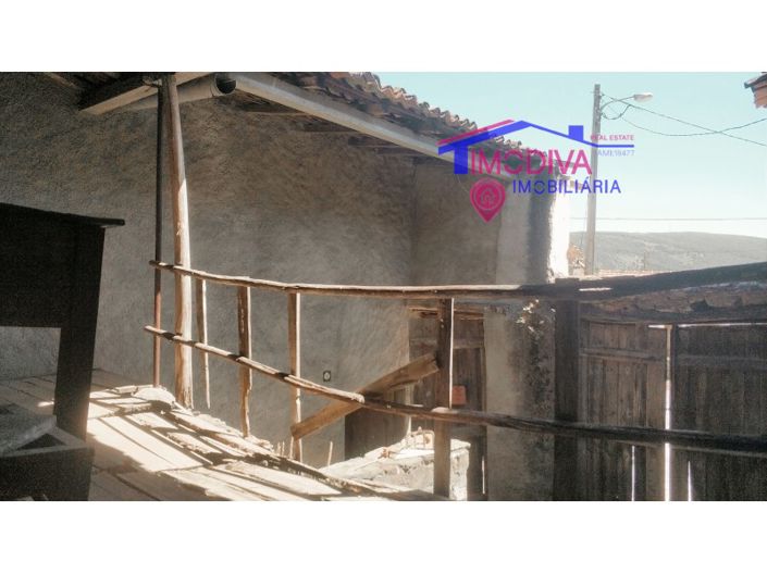 Image No.18-3 Bed House for sale