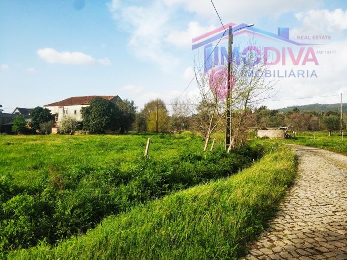 Image No.12-2 Bed House for sale