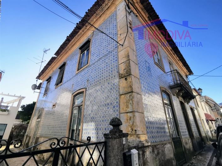 Image No.1-Maison de 4 chambres à vendre à Figueiró dos Vinhos