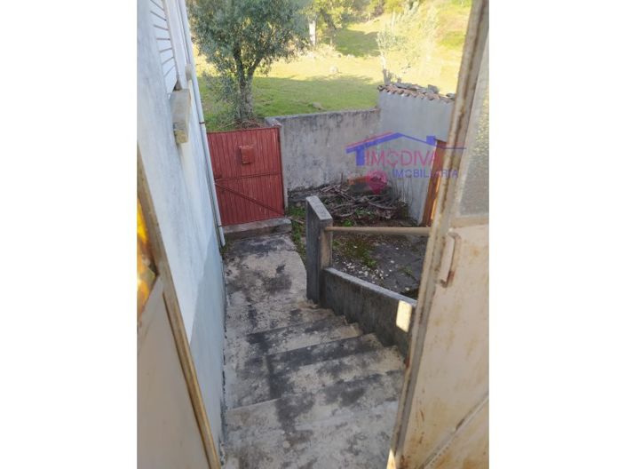 Image No.9-3 Bed House for sale