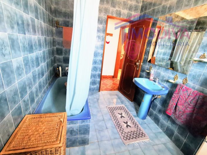 Image No.16-3 Bed House for sale