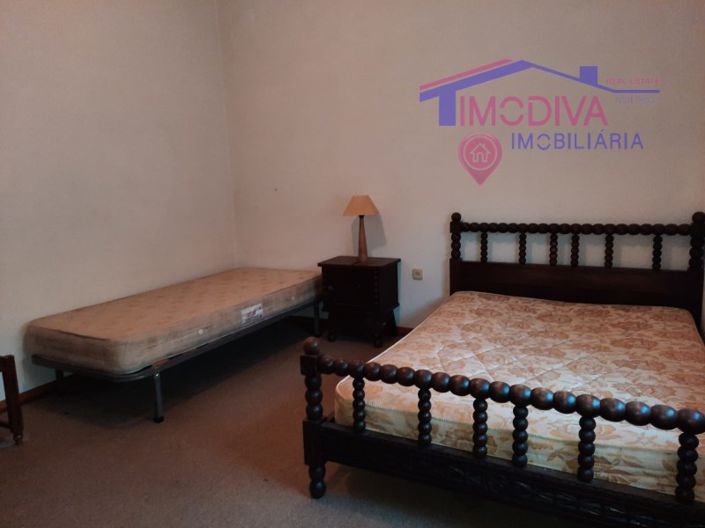 Image No.12-5 Bed House for sale