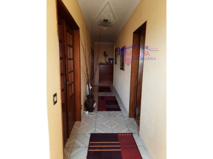 Image No.17-5 Bed House for sale