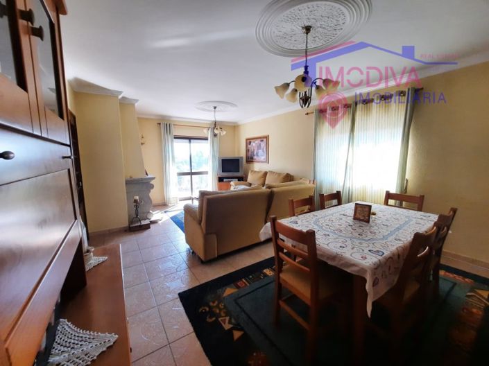 Image No.19-5 Bed House for sale