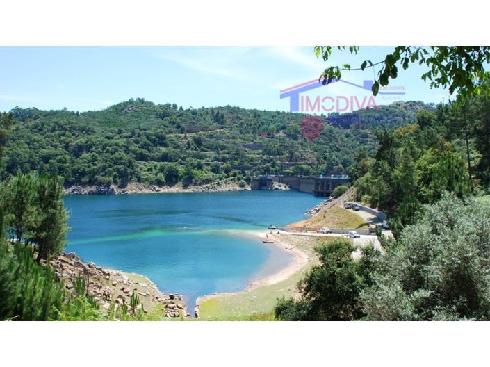 Image No.37-5 Bed House for sale