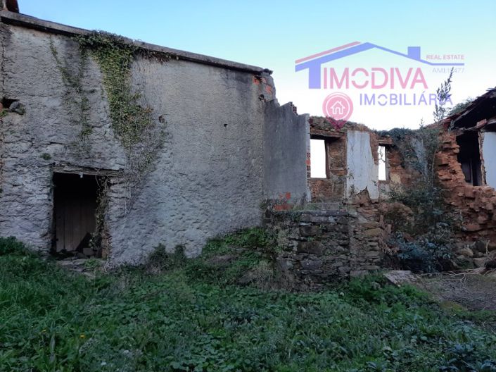 Image No.2-Ferme de 2 chambres à vendre à Castanheira de Pêra