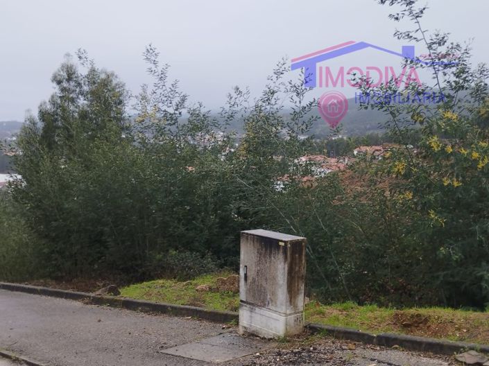 Image No.2-Terrain à vendre à Castanheira de Pêra