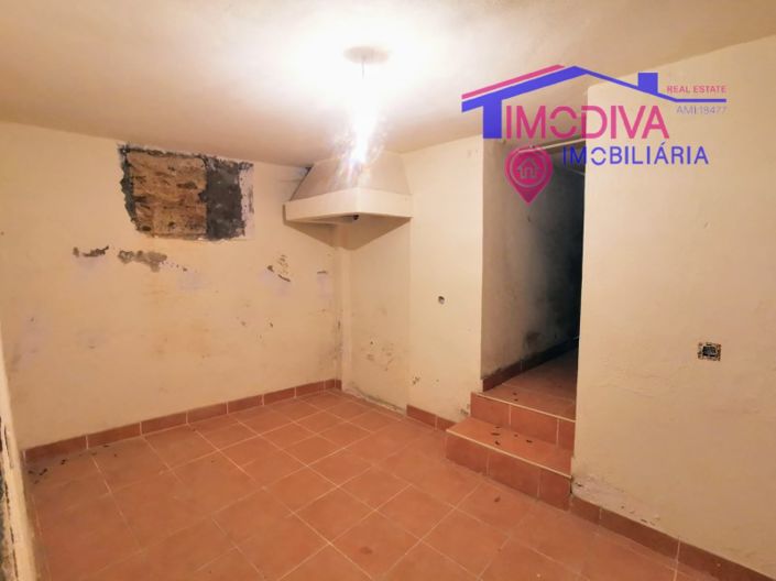 Image No.28-3 Bed House for sale