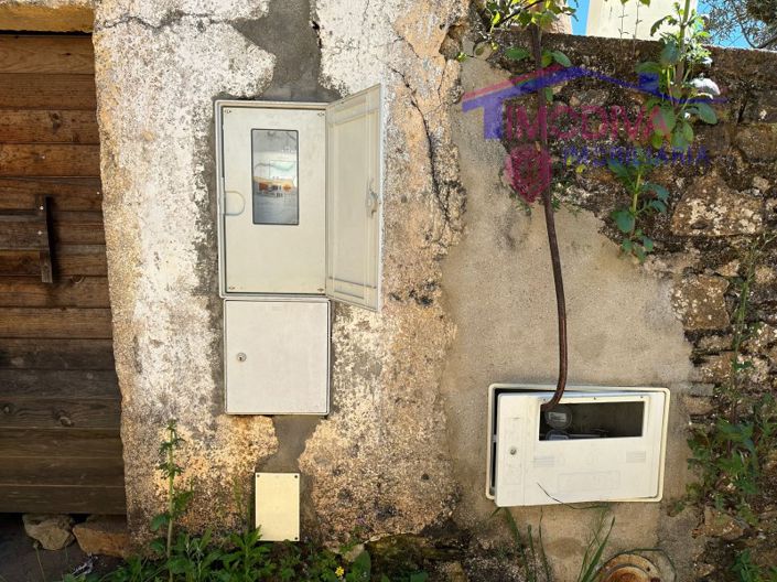 Image No.8-2 Bed House for sale