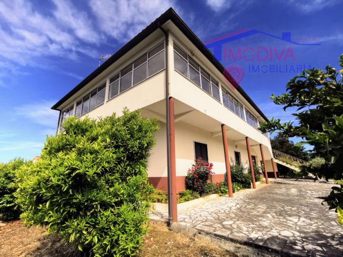 Image No.4-4 Bed House for sale