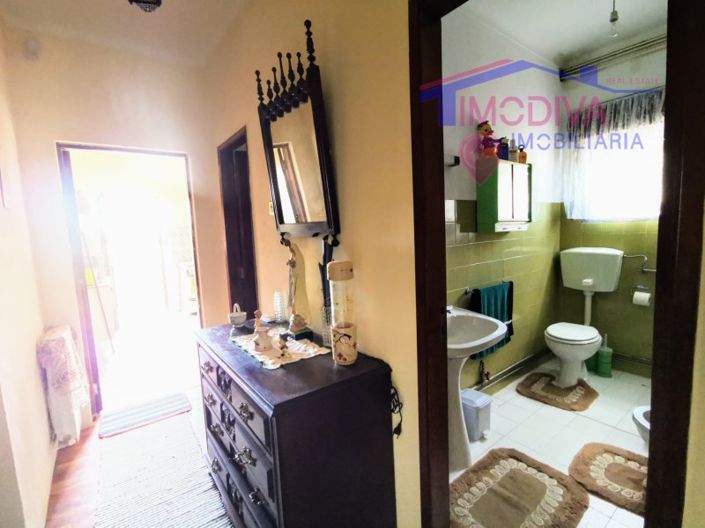 Image No.28-4 Bed House for sale