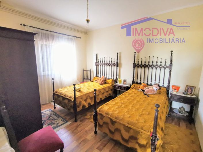 Image No.32-4 Bed House for sale