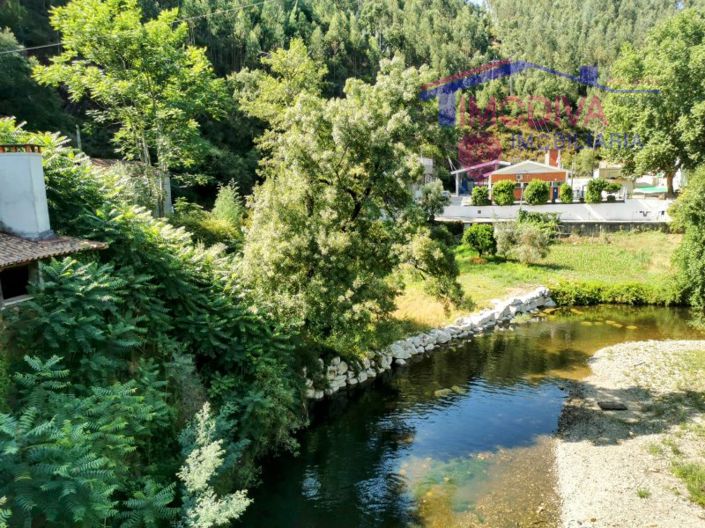 Image No.41-Bar for sale