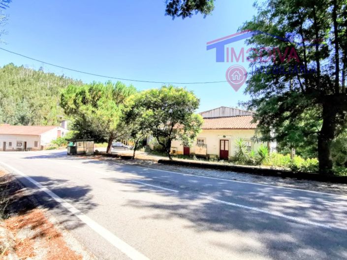 Image No.42-Bar for sale