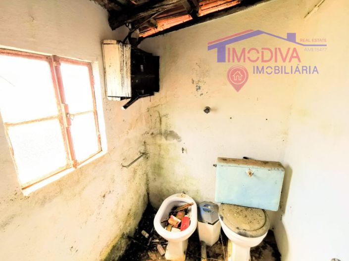 Image No.21-5 Bed House for sale