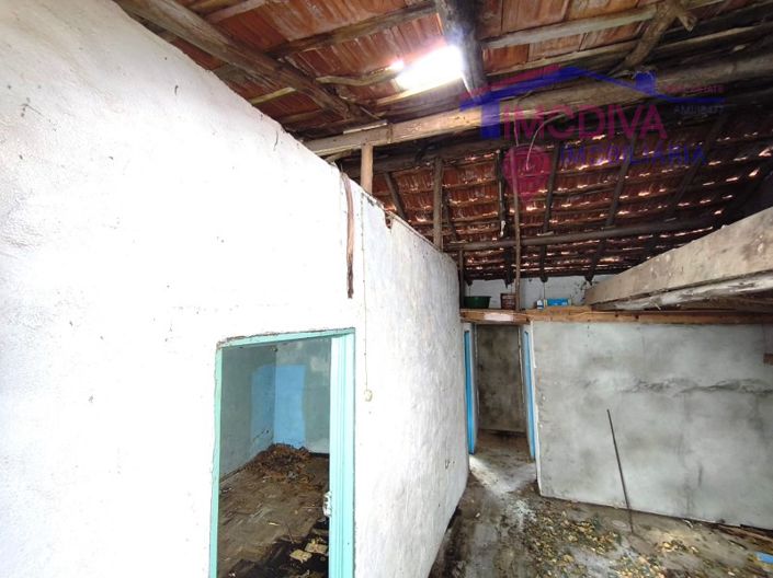 Image No.6-5 Bed House for sale