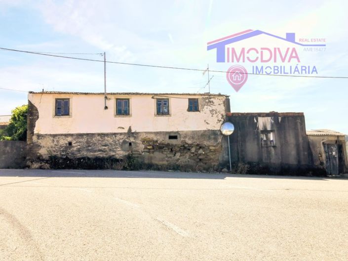 Image No.4-Maison de 5 chambres à vendre à Figueiró dos Vinhos