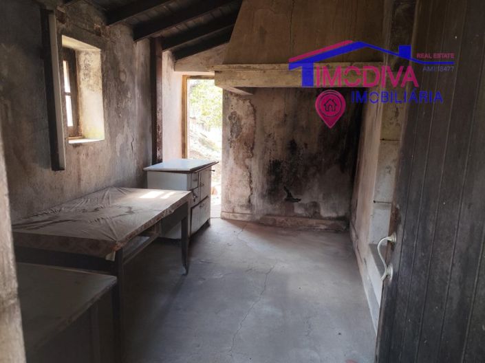 Image No.13-2 Bed House for sale