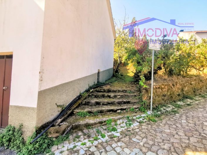 Image No.4-2 Bed House for sale