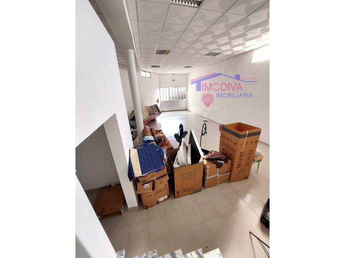 Image No.28-4 Bed House for sale