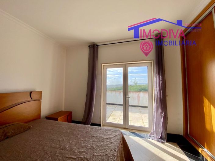 Image No.20-4 Bed Farmhouse for sale