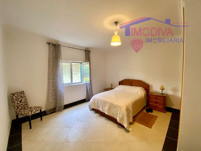 Image No.38-4 Bed Farmhouse for sale