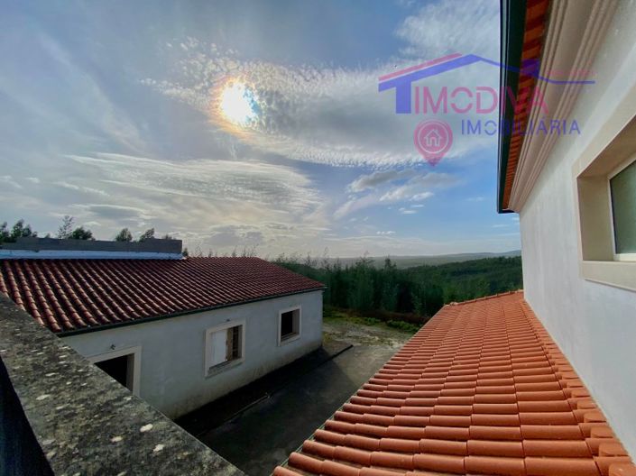 Image No.48-4 Bed Farmhouse for sale