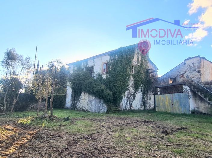 Image No.1-6 Bed House for sale