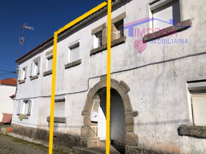 Image No.1-Maison de 3 chambres à vendre à Castanheira de Pêra