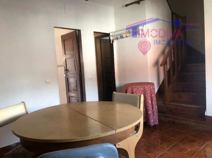 Image No.12-3 Bed House for sale