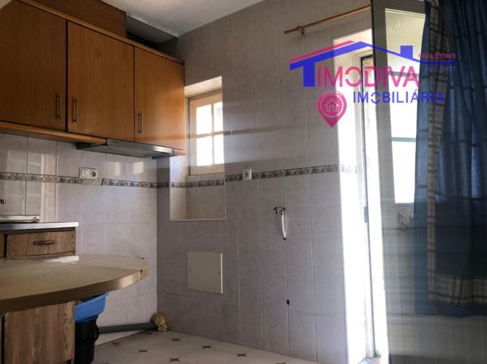 Image No.19-3 Bed House for sale