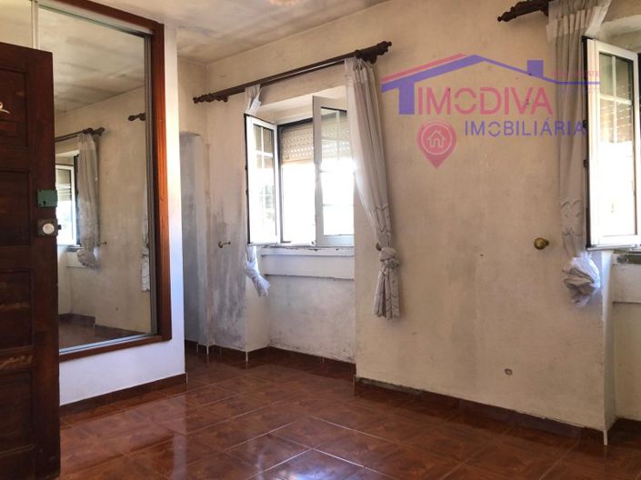 Image No.4-3 Bed House for sale